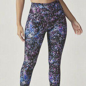 Fabletics High-Waisted Printed PowerHold Legging